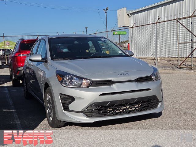 2023 Kia Rio 5-Door S