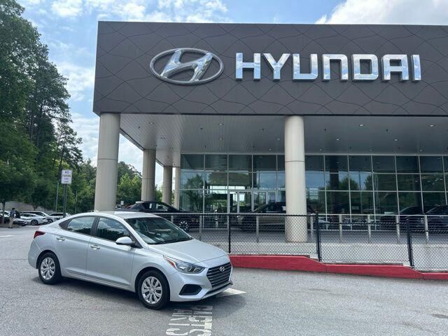 2022 Hyundai ACCENT SE