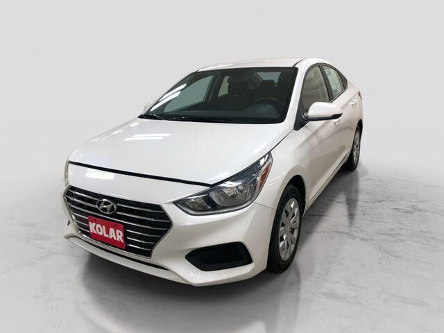 2022 Hyundai ACCENT SE