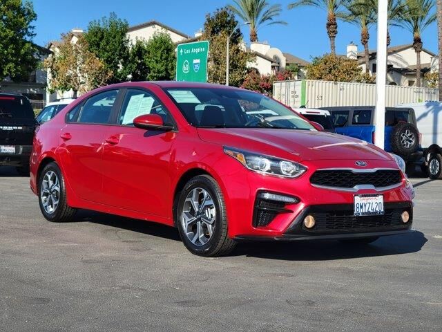 2020 Kia Forte LXS — photo 1 of 26