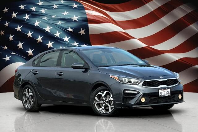 2021 Kia Forte LXS — photo 1 of 13