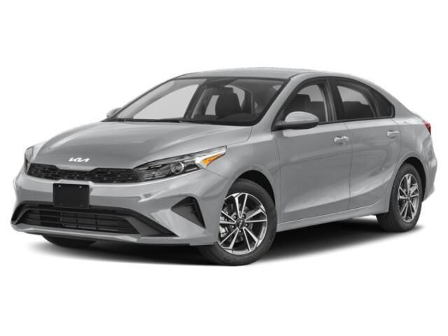 2022 Kia Forte LXS — photo 1 of 13