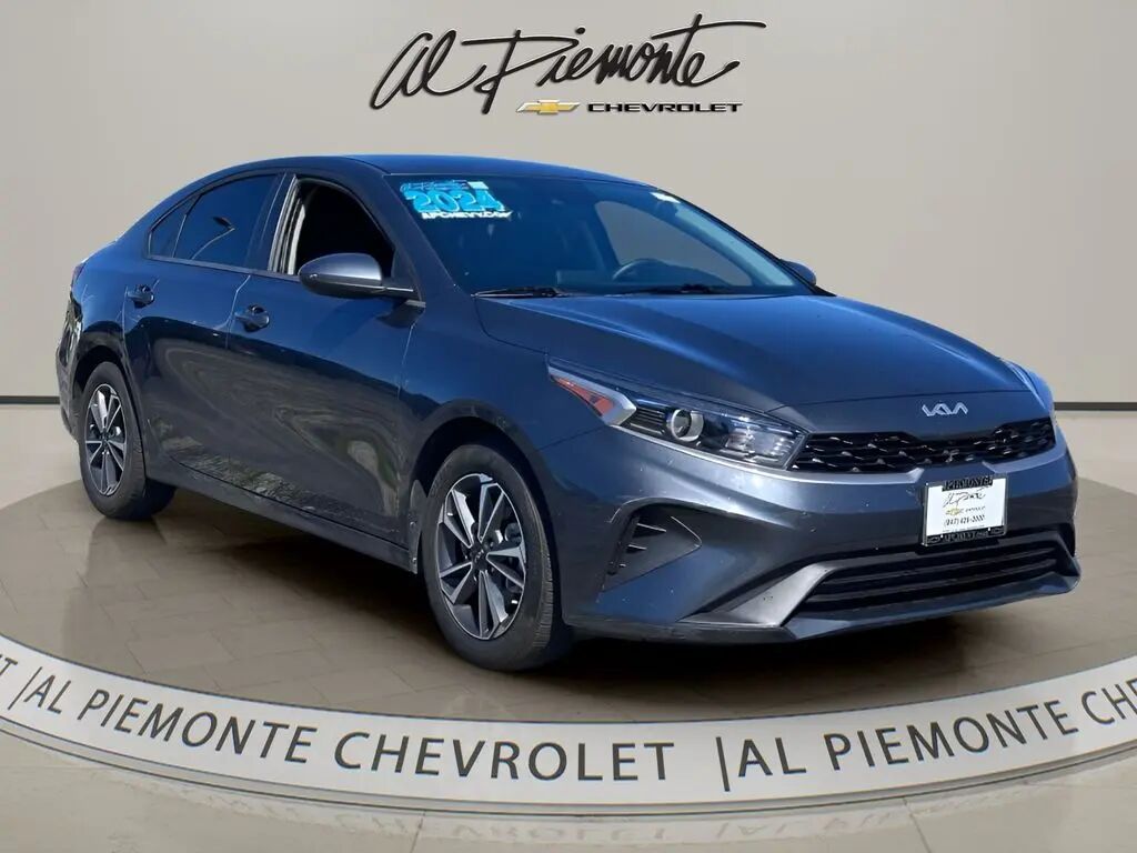 2024 Kia Forte LX — photo 1 of 11