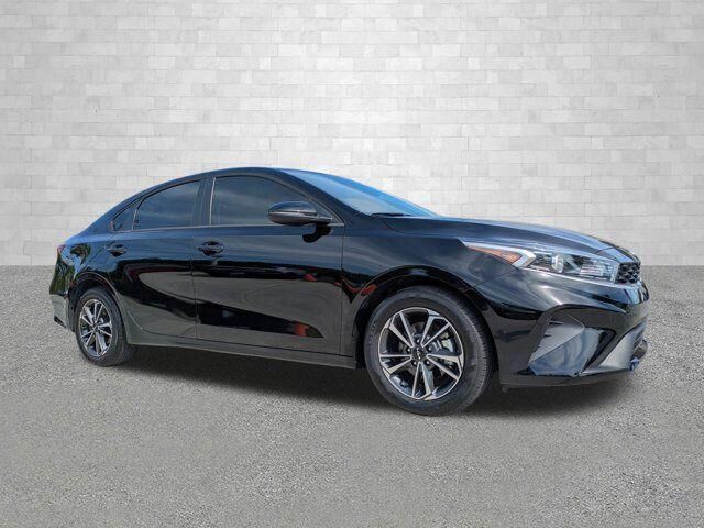 2024 Kia Forte LXS — photo 1 of 1