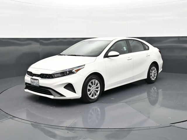 2024 Kia Forte LX