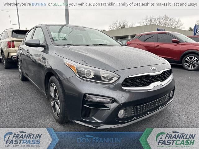 2021 Kia Forte LXS — photo 1 of 12