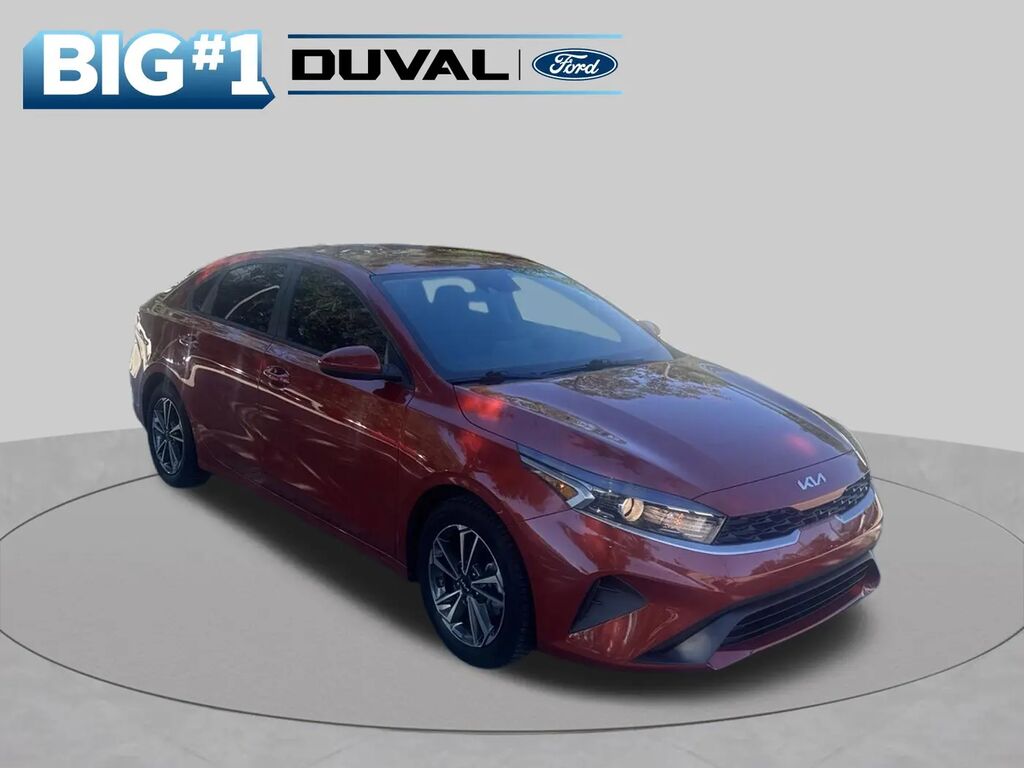 2023 Kia Forte LXS — photo 1 of 13