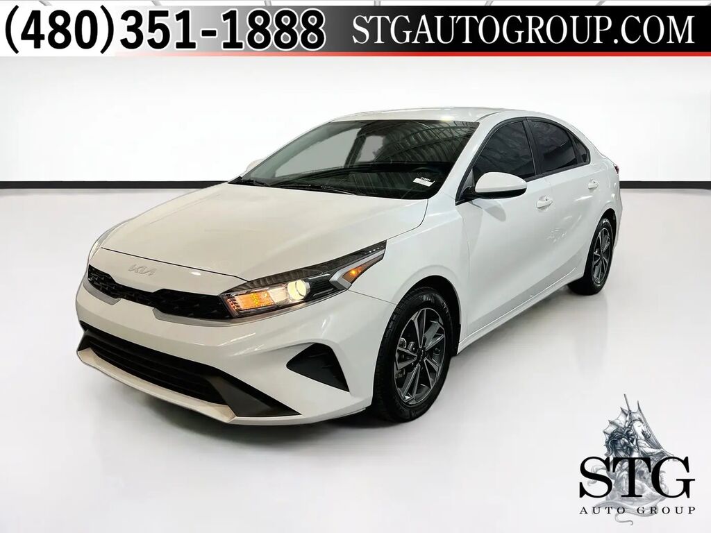 2024 Kia Forte LXS — photo 1 of 13