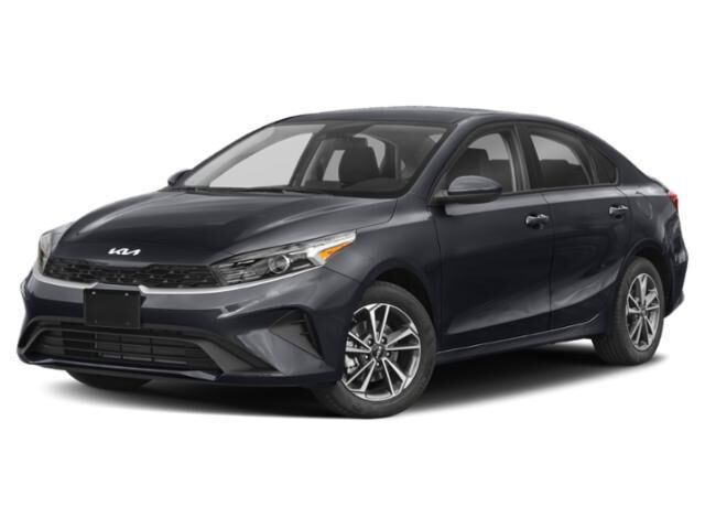 2023 Kia Forte LXS — photo 1 of 13