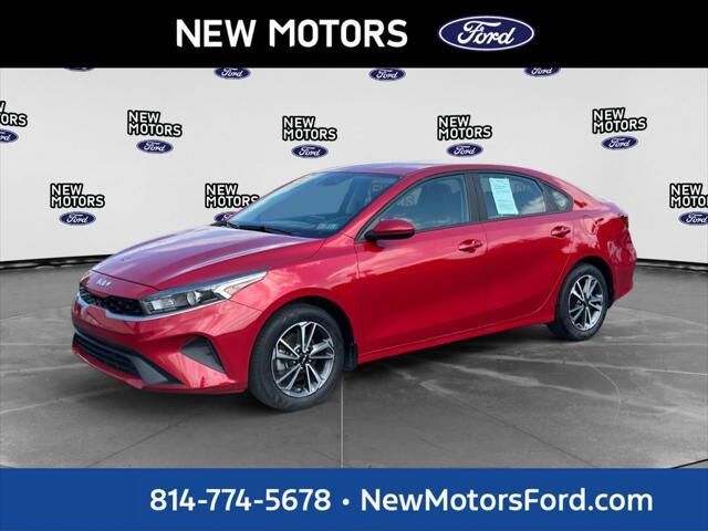 2023 Kia Forte LXS — photo 1 of 13