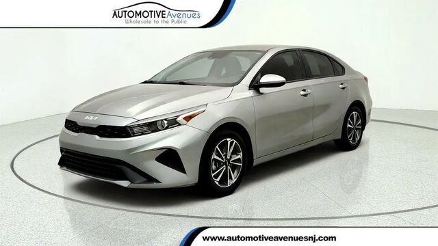 2023 Kia Forte LX