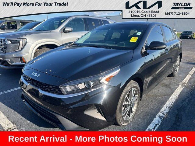 2023 Kia Forte LXS — photo 1 of 1