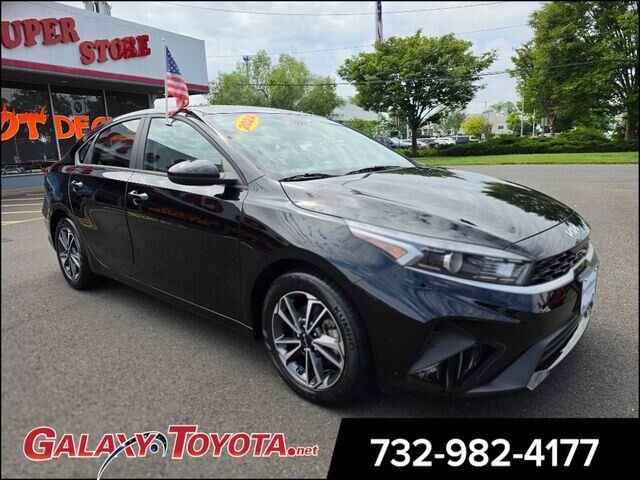 2024 Kia Forte LXS — photo 1 of 13