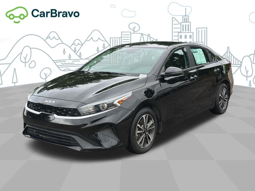 2024 Kia Forte LXS — photo 1 of 6