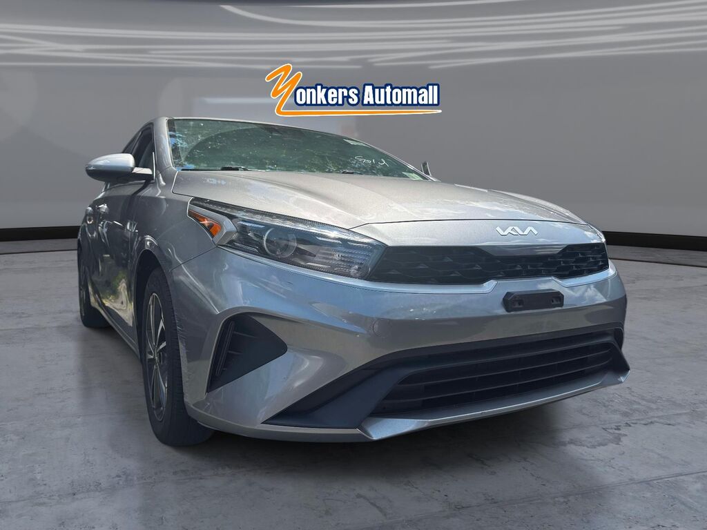 2023 Kia Forte LX — photo 1 of 26