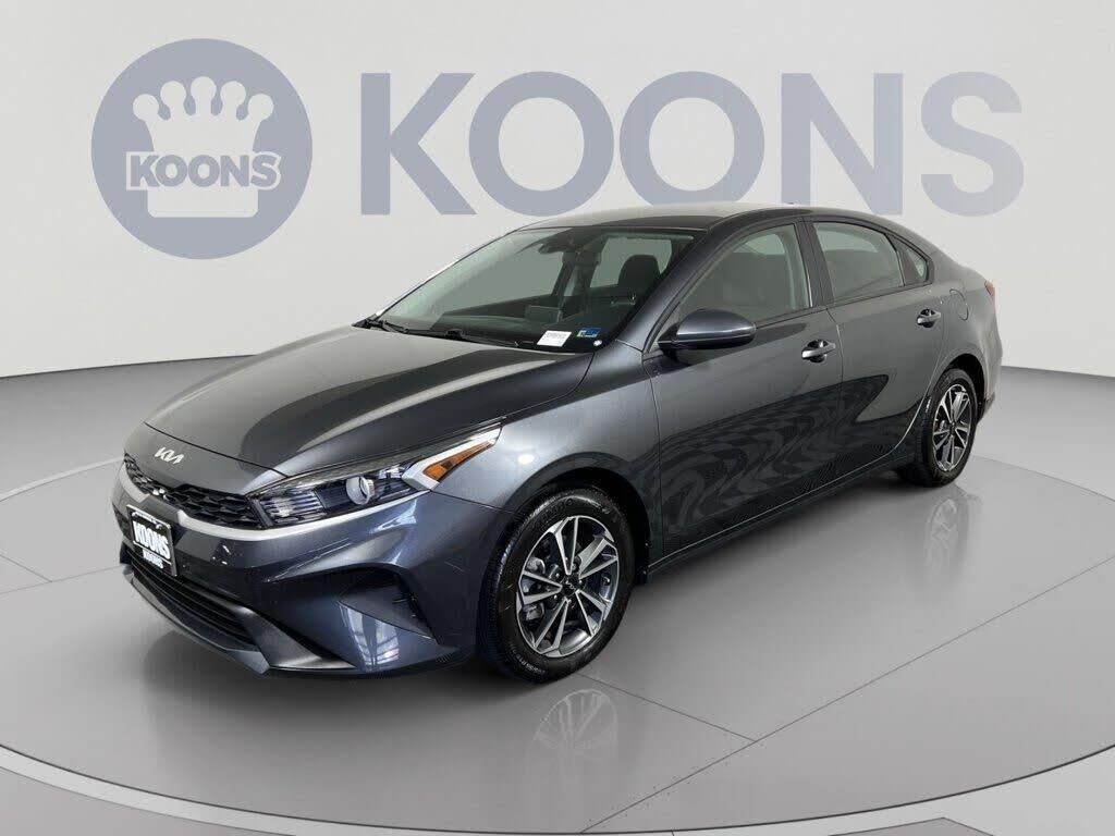 2023 Kia Forte LXS — photo 1 of 1