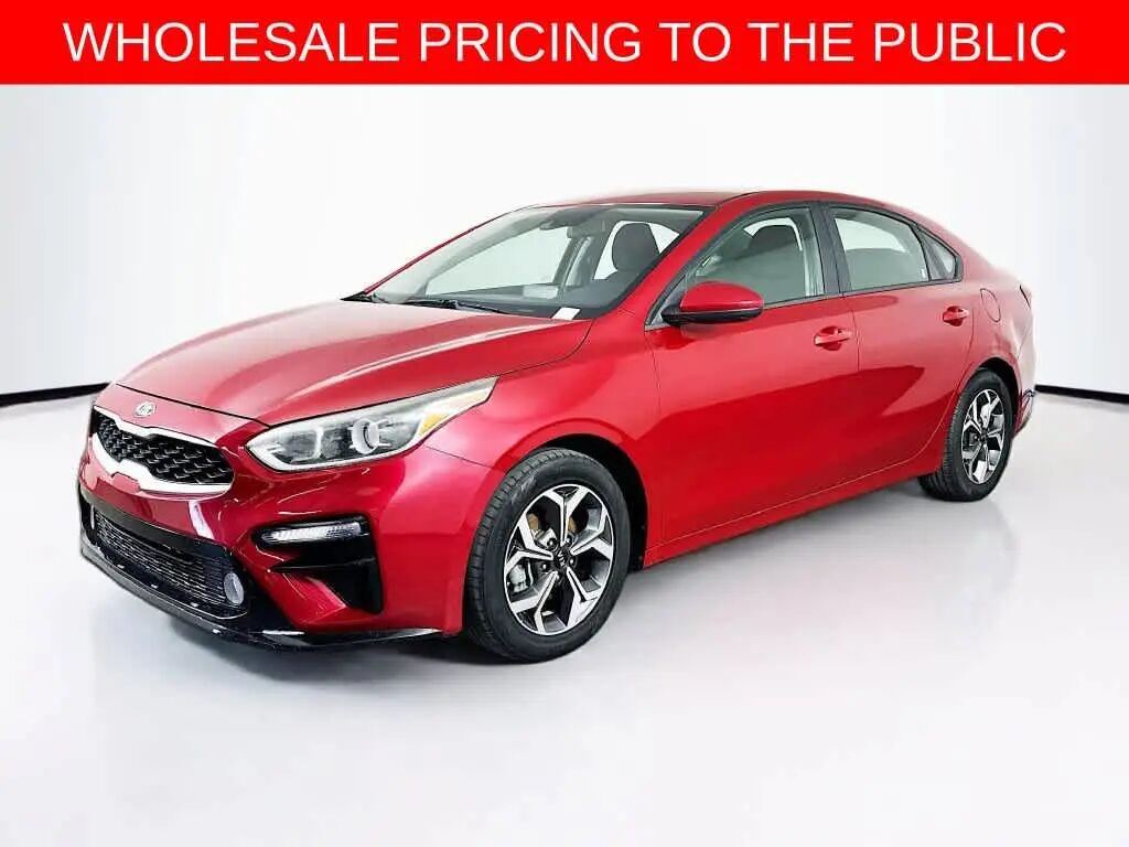2019 Kia Forte LXS — photo 1 of 13