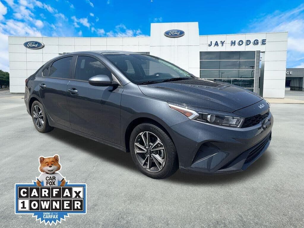2024 Kia Forte LXS — photo 1 of 1