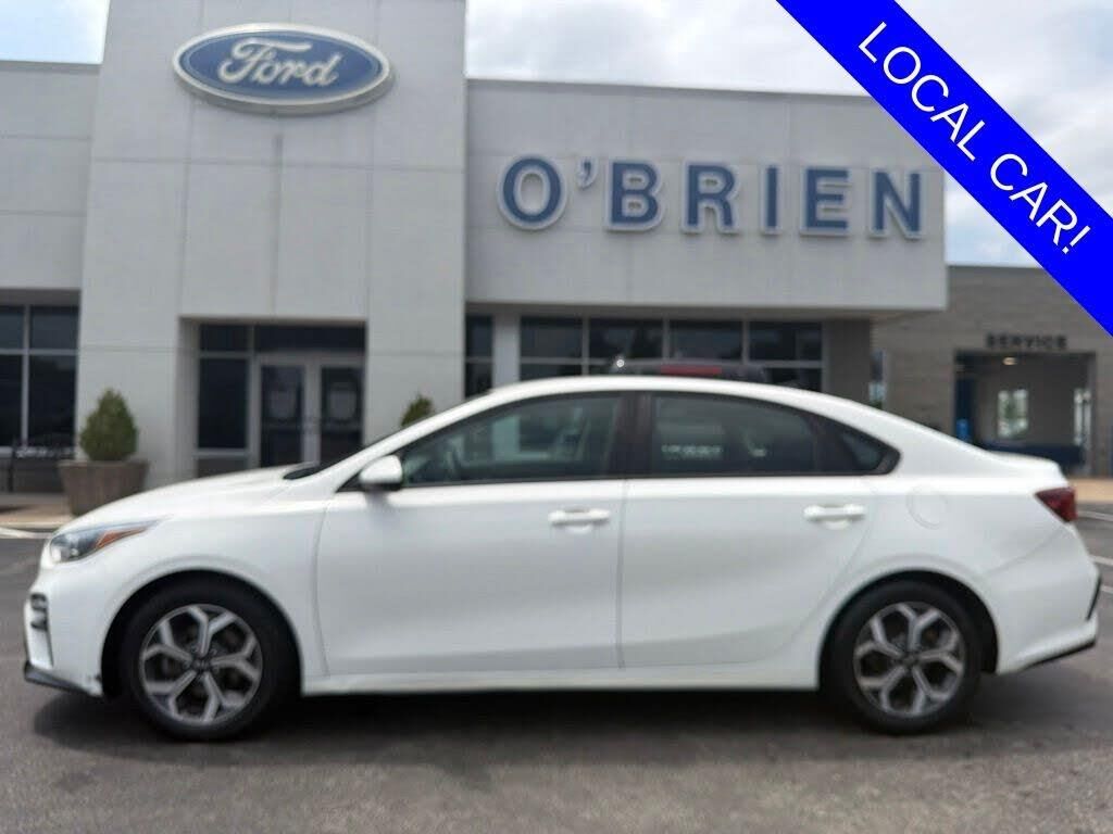 2019 Kia Forte LXS — photo 1 of 1