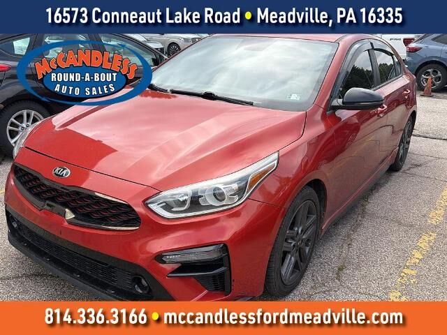2021 Kia Forte GT-Line — photo 1 of 2