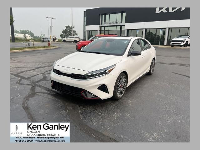 2023 Kia Forte GT — photo 1 of 28