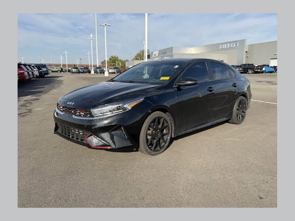2023 Kia Forte GT — photo 1 of 1