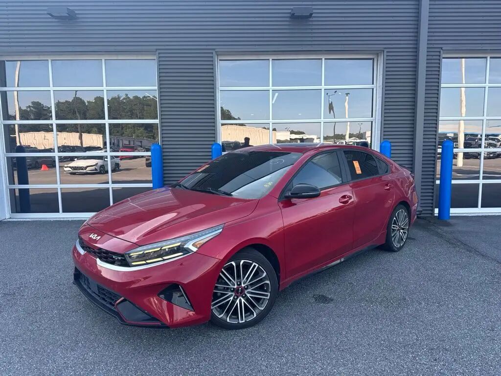 2022 Kia Forte GT — photo 1 of 31