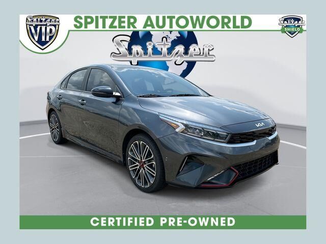 2022 Kia Forte GT — photo 1 of 12