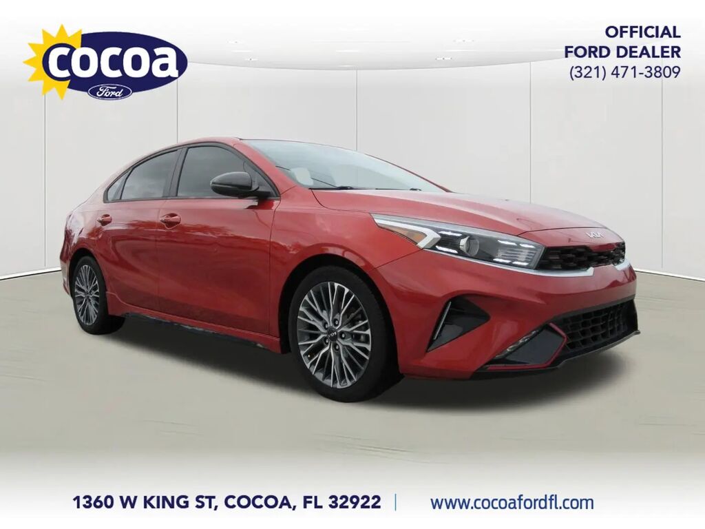 2022 Kia Forte GT-Line — photo 1 of 14