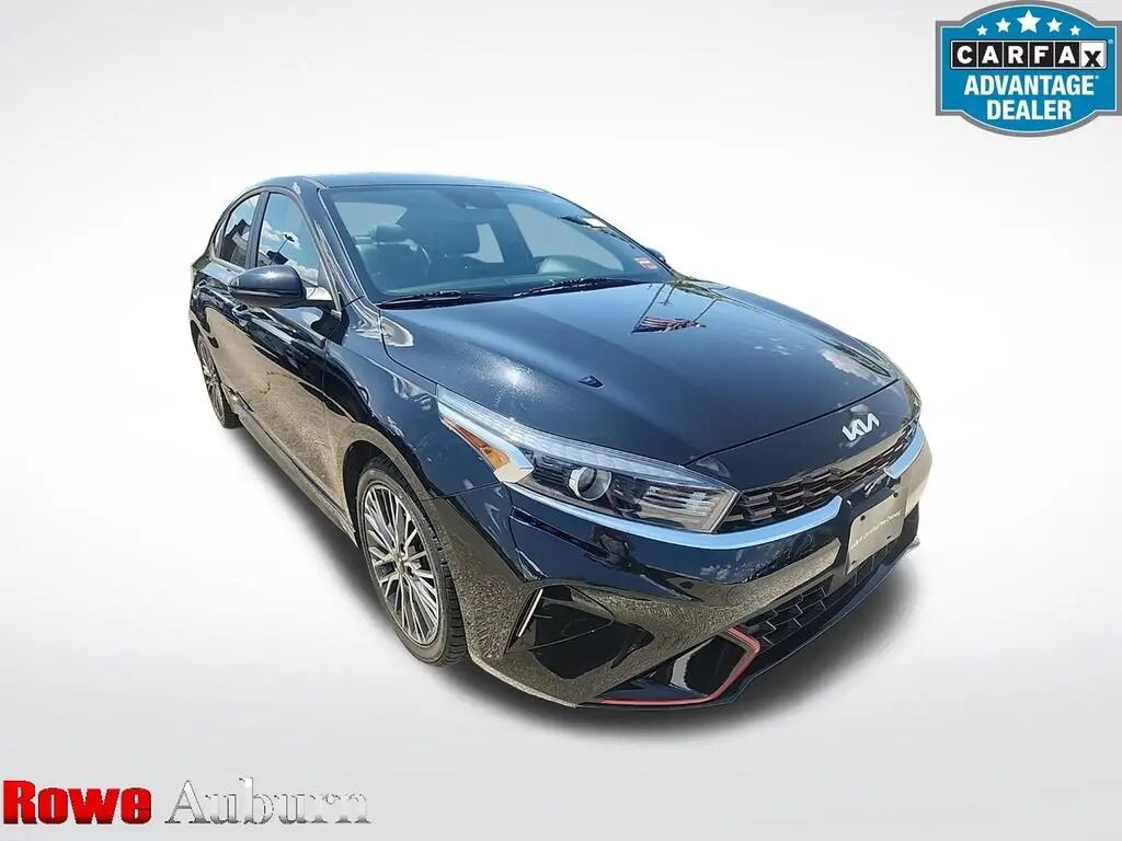 2023 Kia Forte GT-Line — photo 1 of 25