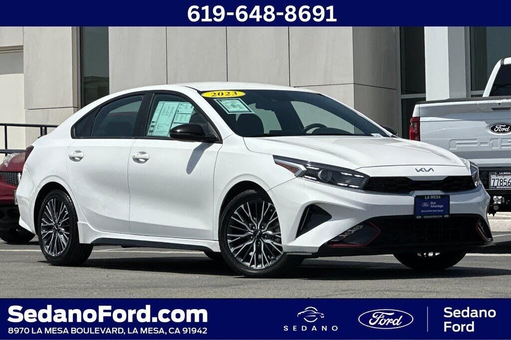 2023 Kia Forte GT-Line — photo 1 of 14
