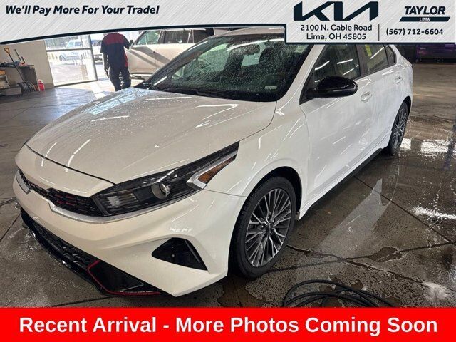 2024 Kia Forte GT-Line — photo 1 of 1