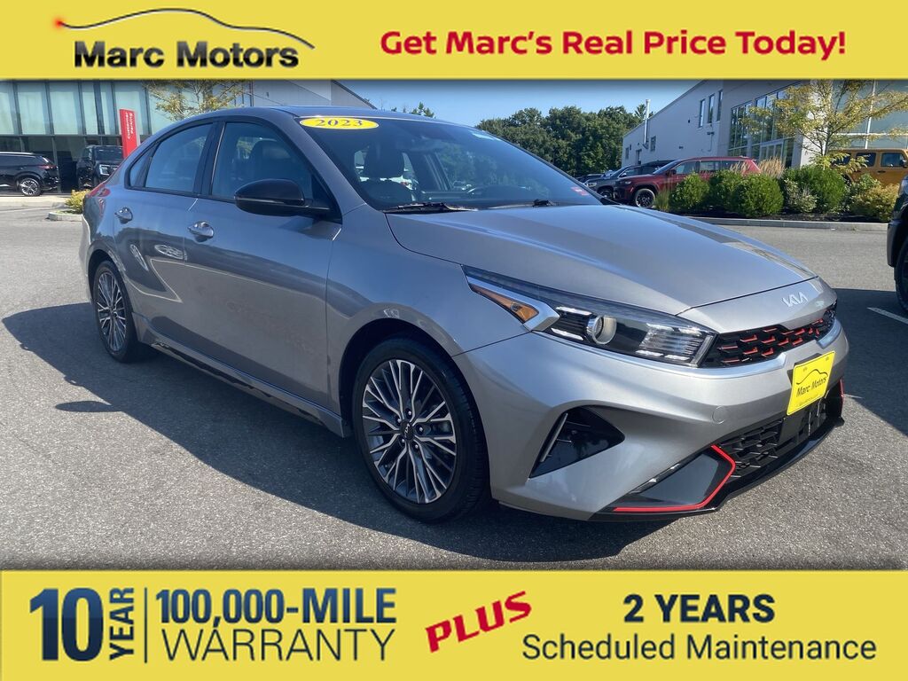 2023 Kia Forte GT-Line — photo 1 of 13