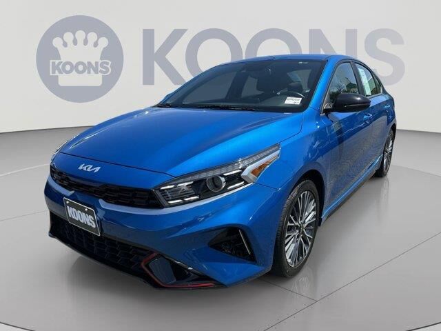 2023 Kia Forte GT-Line — photo 1 of 13