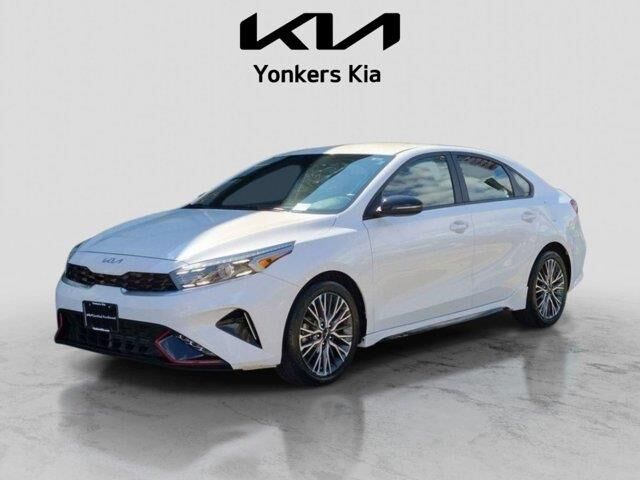2023 Kia Forte GT-Line — photo 1 of 26