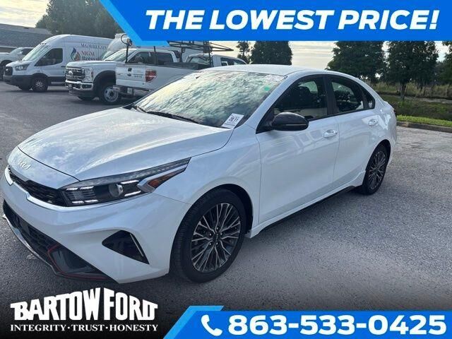2024 Kia Forte GT-Line — photo 1 of 26