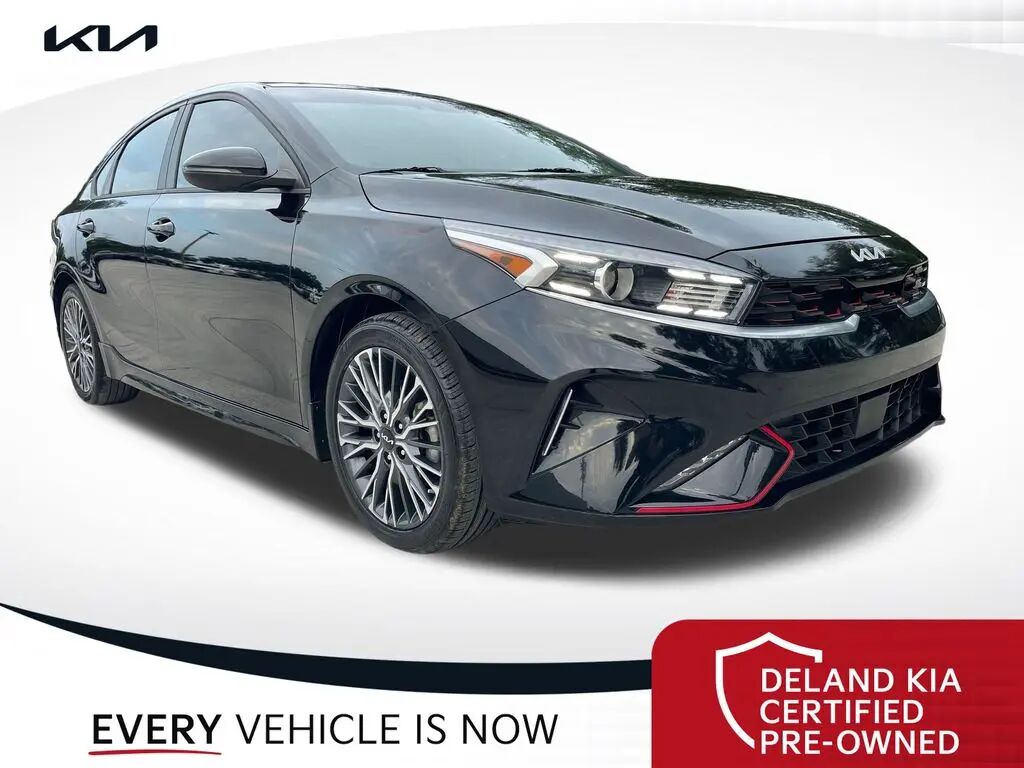 2024 Kia Forte GT-Line — photo 1 of 1