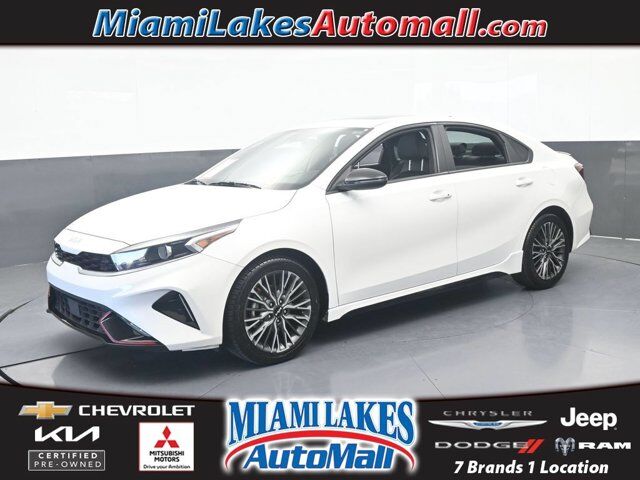 2024 Kia Forte GT-Line — photo 1 of 13