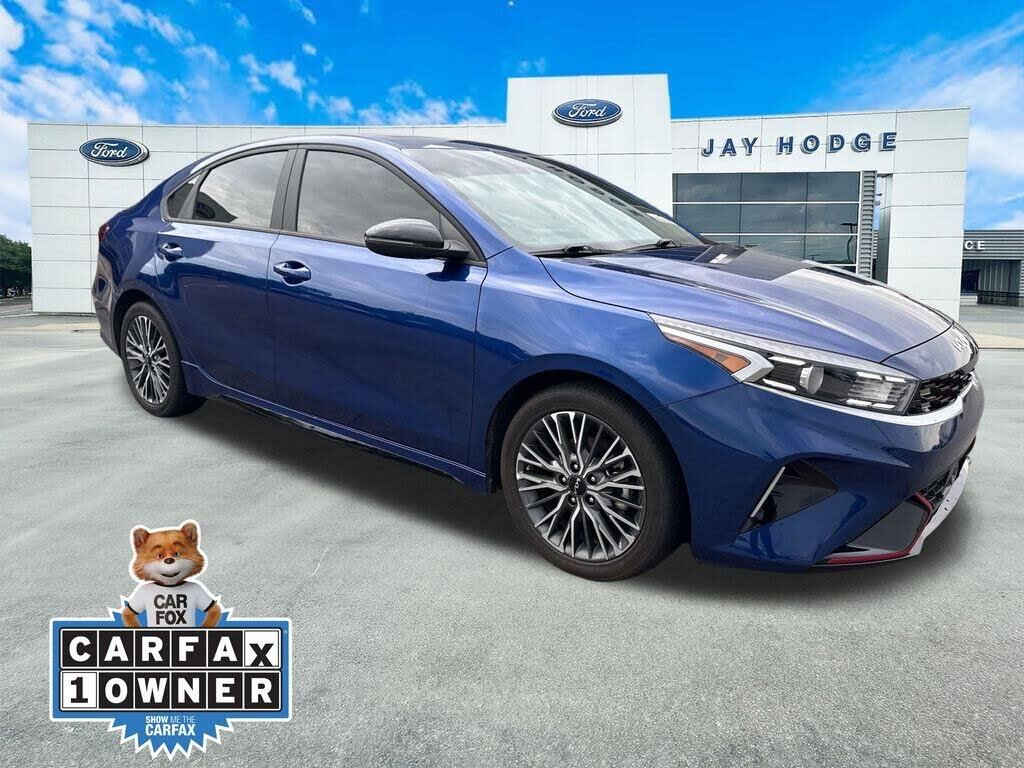 2024 Kia Forte GT-Line — photo 1 of 1