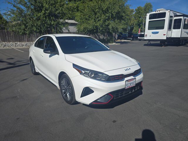 2023 Kia Forte GT-Line — photo 1 of 22