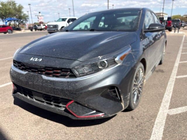 2024 Kia Forte GT-Line — photo 1 of 13