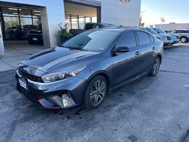 2023 Kia Forte GT-Line — photo 1 of 39