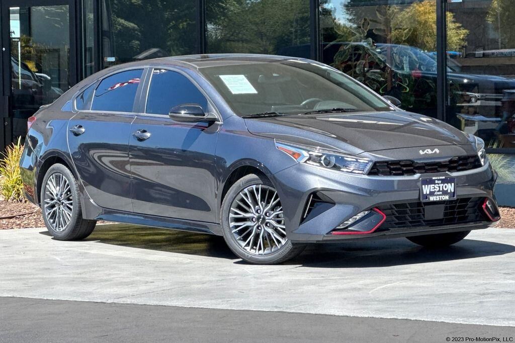 2024 Kia Forte GT-Line — photo 1 of 65