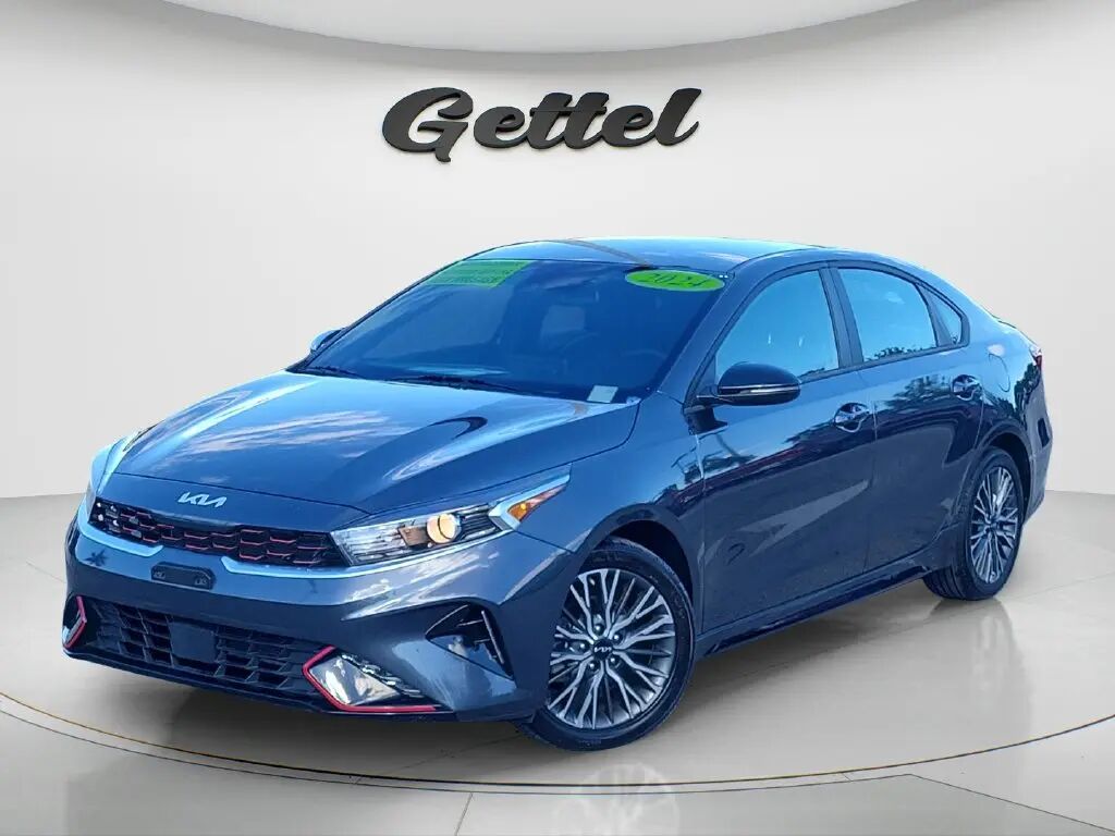 2024 Kia Forte GT-Line — photo 1 of 13