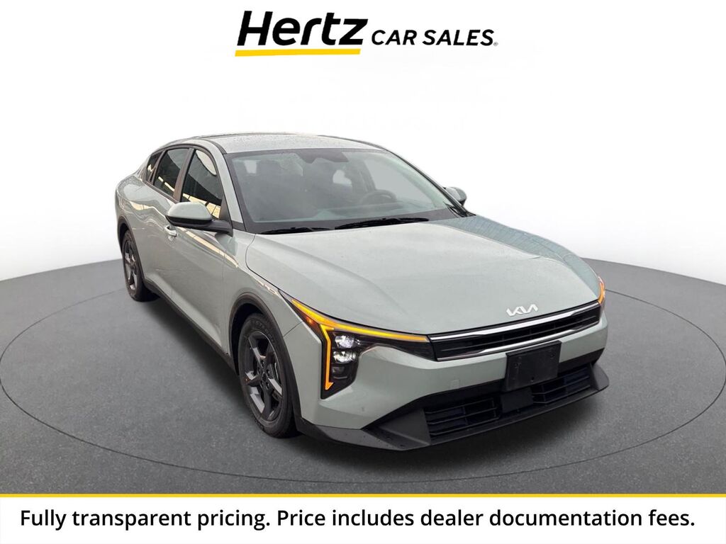 2025 Kia K4 LXS — photo 1 of 1