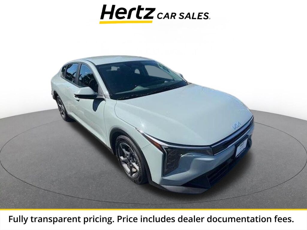 2025 Kia K4 LXS — photo 1 of 1