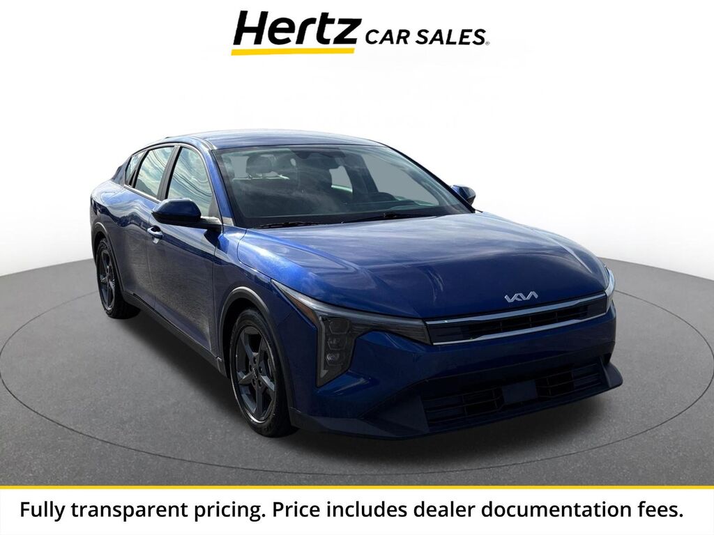 2025 Kia K4 LXS — photo 1 of 1