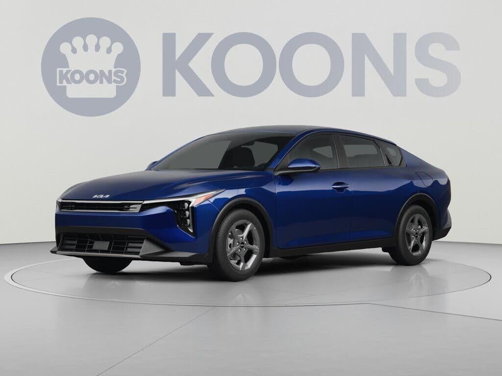 2025 Kia K4 LXS — photo 1 of 1