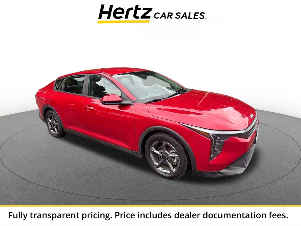 2025 Kia K4 LXS — photo 1 of 23