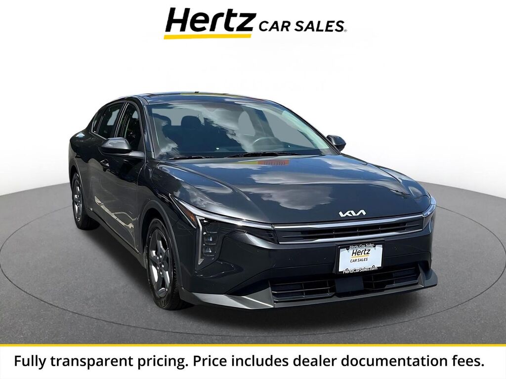 2026 Kia K4 LXS — photo 1 of 26
